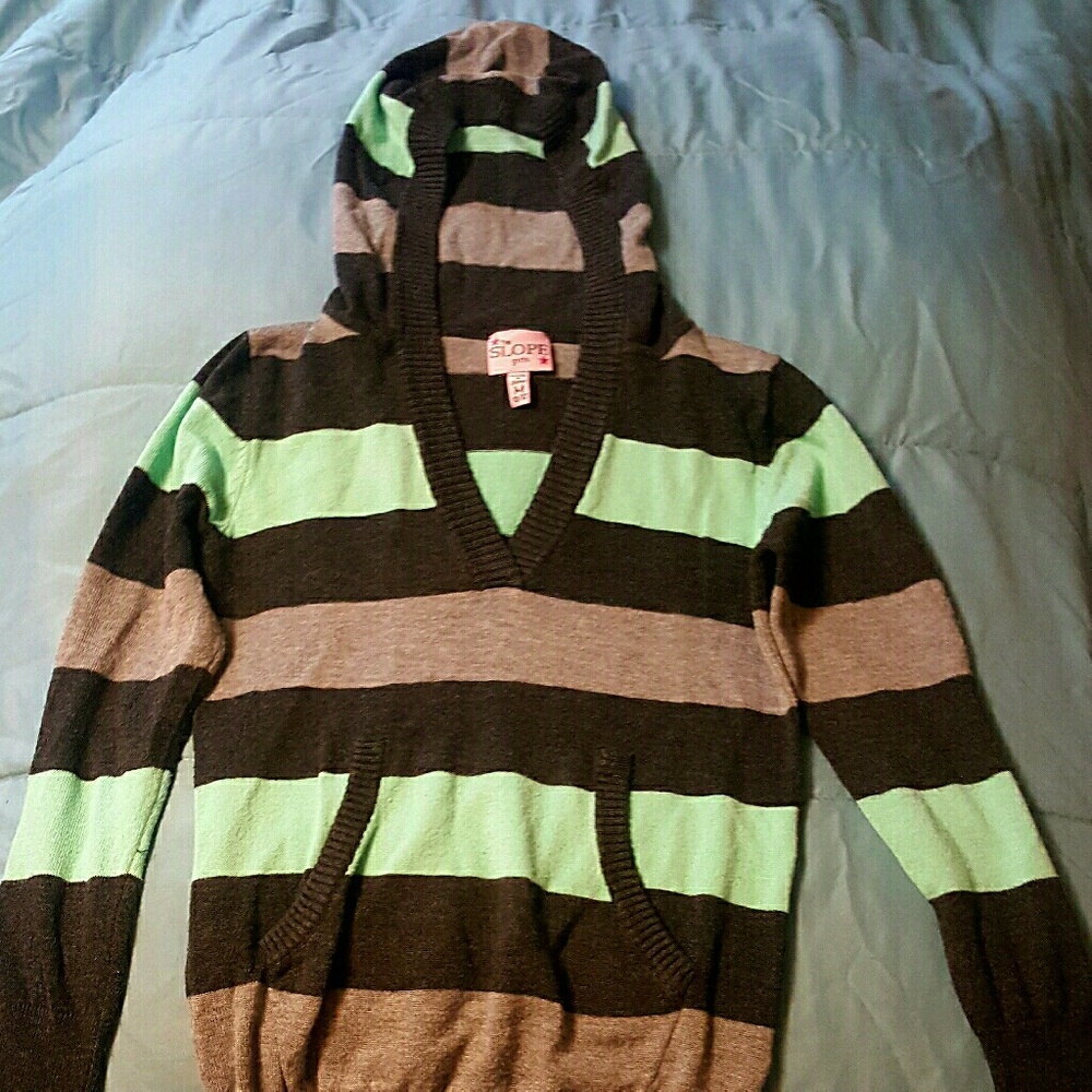 Girls sweater
